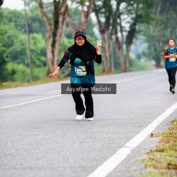 Runner Photo 3826800