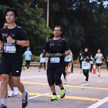 Runner Photo 3826843