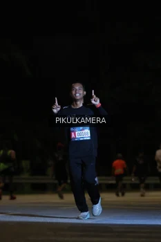 Runner Photo 3826856