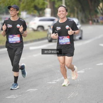 Runner Photo 3826876