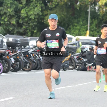 Runner Photo 3826897