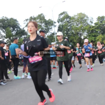 Runner Photo 3826904