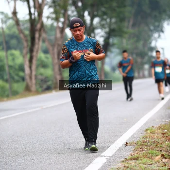 Runner Photo 3826995