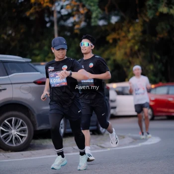 Runner Photo 3827021