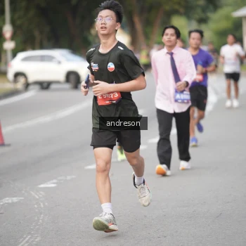 Runner Photo 3827025