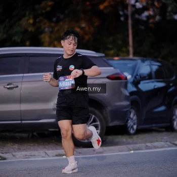 Runner Photo 3827063