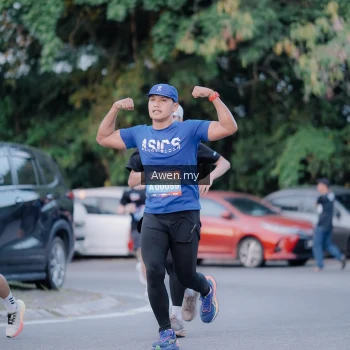 Runner Photo 3827112