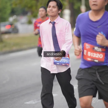 Runner Photo 3827129