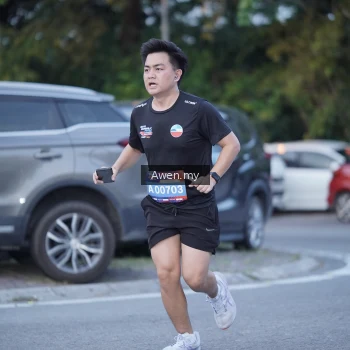 Runner Photo 3827153