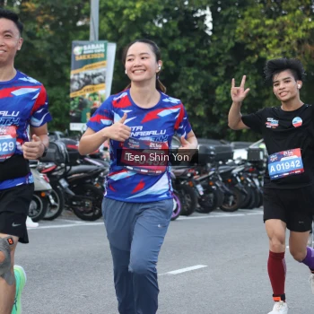 Runner Photo 3827179