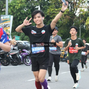 Runner Photo 3827221