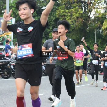 Runner Photo 3827236