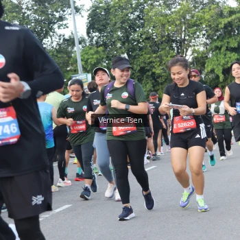Runner Photo 3827325