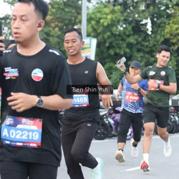 Runner Photo 3827490