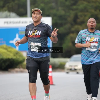 Runner Photo 3827499
