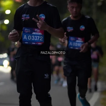 Runner Photo 3827515