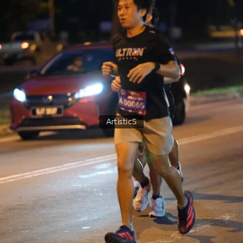 Runner Photo 3827543