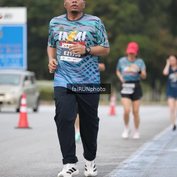Runner Photo 3827591