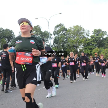 Runner Photo 3827640