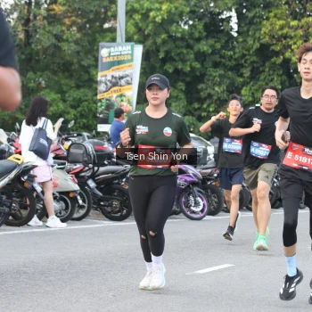 Runner Photo 3827671