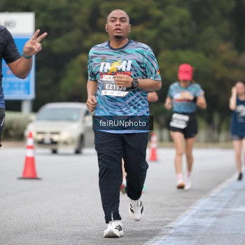 Runner Photo 3827744
