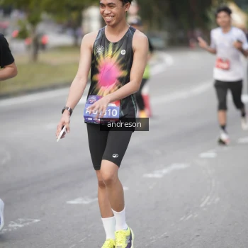 Runner Photo 3827772