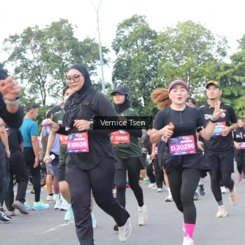Runner Photo 3827795