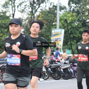 Runner Photo 3827811