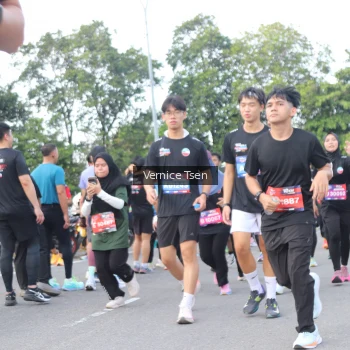 Runner Photo 3827814