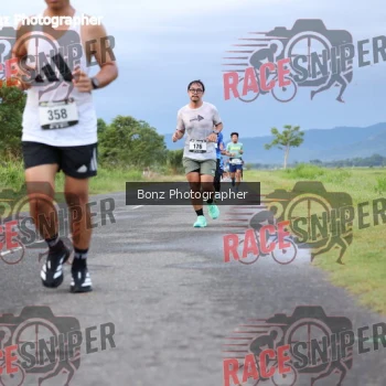 Runner Photo 382786