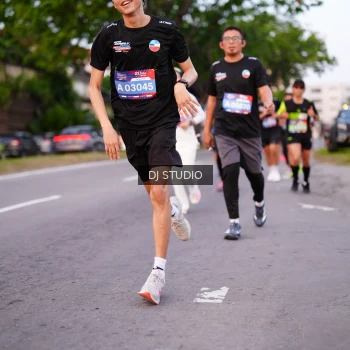 Runner Photo 3827881
