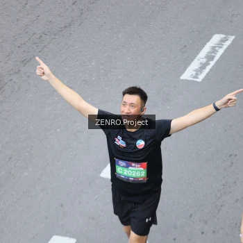 Runner Photo 3827934