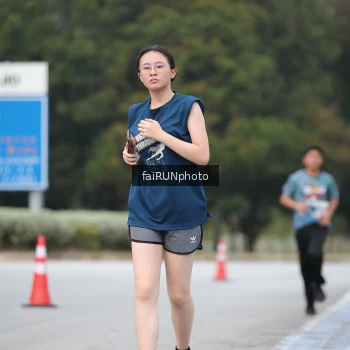 Runner Photo 3827990