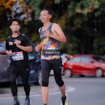 Runner Photo 3828002