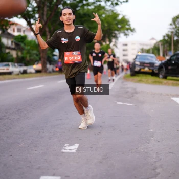 Runner Photo 3828032