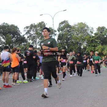 Runner Photo 3828043