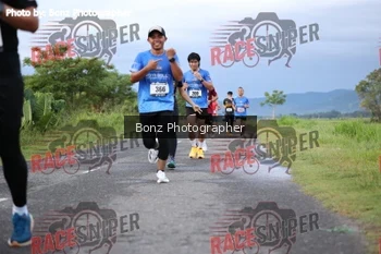 Runner Photo 382805