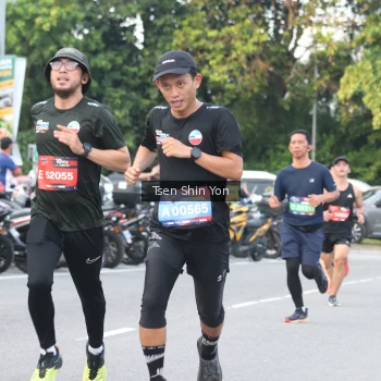Runner Photo 3828068