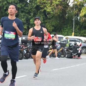 Runner Photo 3828150