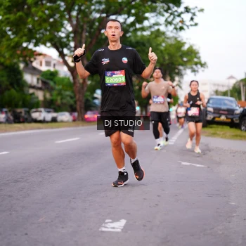 Runner Photo 3828172