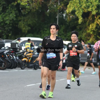Runner Photo 3828190