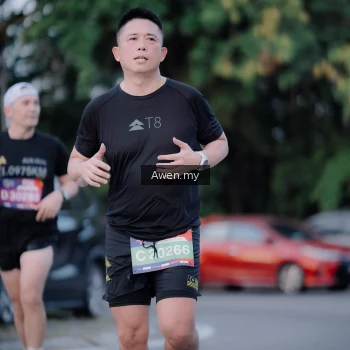Runner Photo 3828387