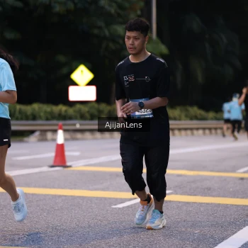 Runner Photo 3828425