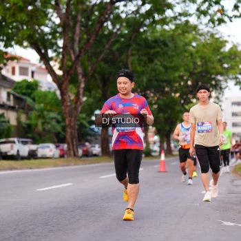 Runner Photo 3828475