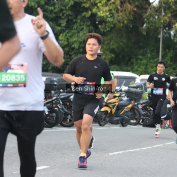 Runner Photo 3828493