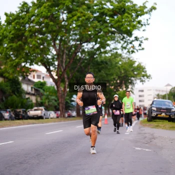 Runner Photo 3828518