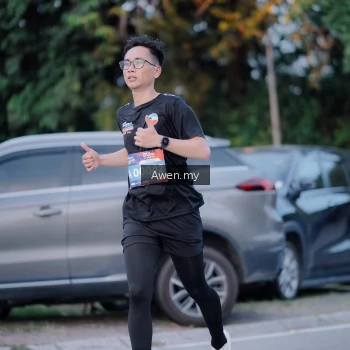 Runner Photo 3828562