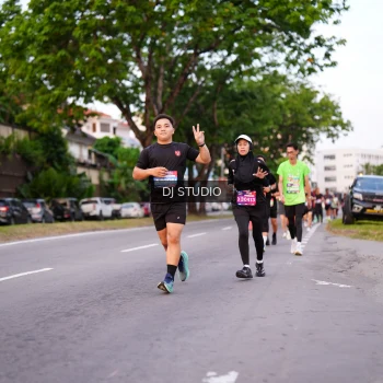 Runner Photo 3828565