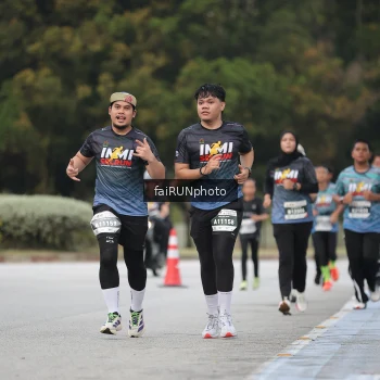 Runner Photo 3828584