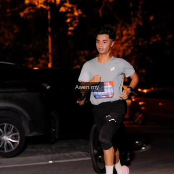 Runner Photo 3828680